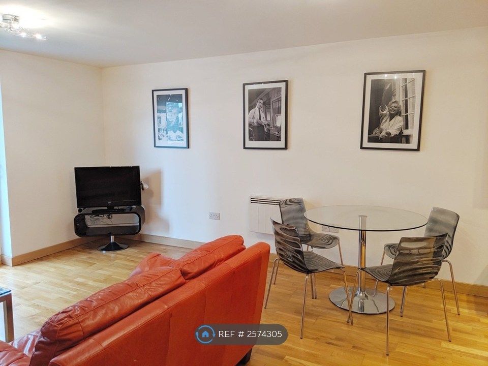 Property photo 3 of 10