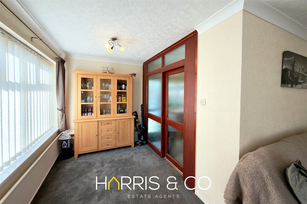 Property photo 3 of 21 Picture No. 20