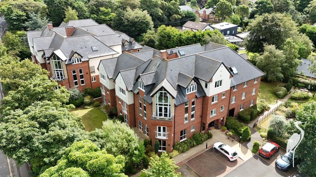 2 bed flat for salePinfold Court, Cleadon, Sunderland SR6