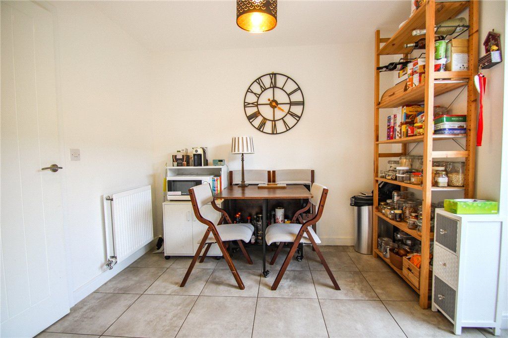 Property photo 3 of 12 Dining Area