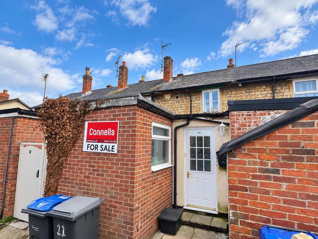 Property photo 1 of 18