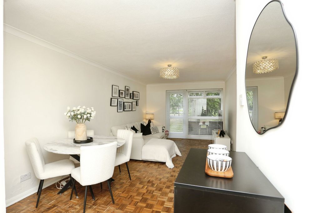 Property photo 1 of 20 Reception Room