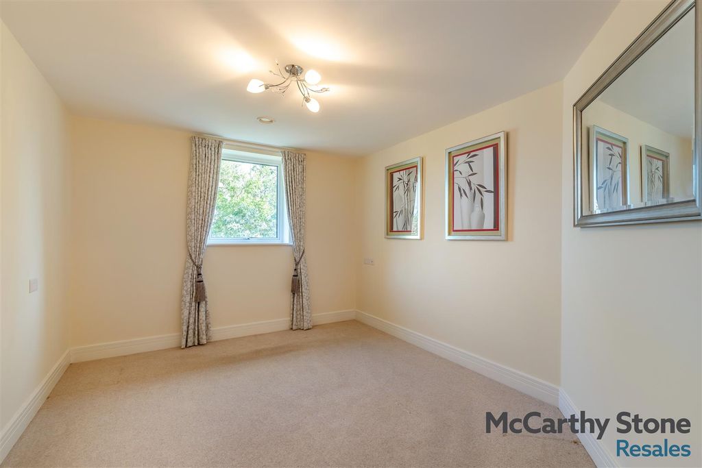 Additional image 11 of 2 bed flat for saleWestonia Court, Wellingborough Road, Northampton NN3