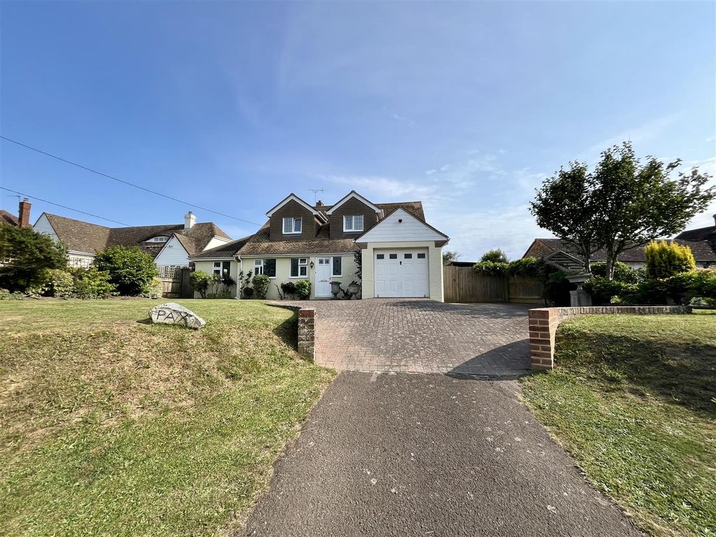 Property photo 3 of 42