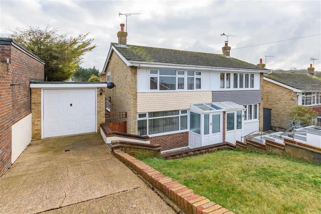 Property photo 1 of 12 Front (Web)