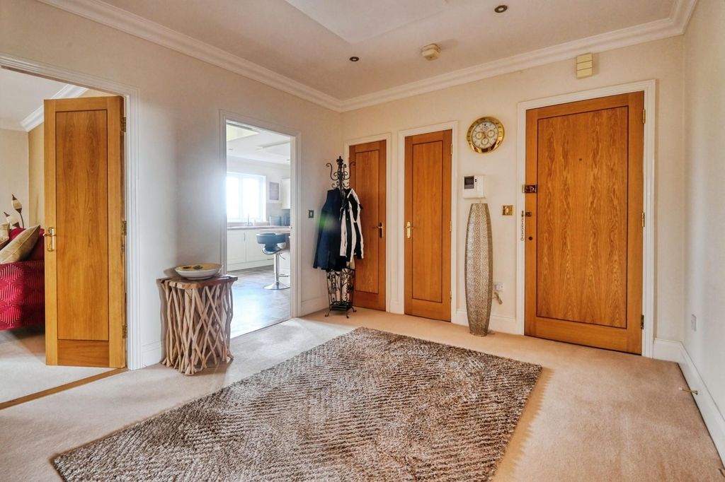 Property photo 2 of 26 121Cav6.Jpg