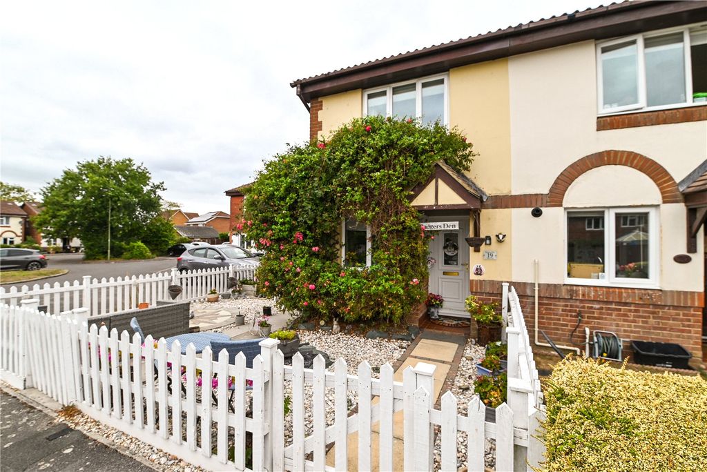 Property photo 1 of 16 Picture No. 02