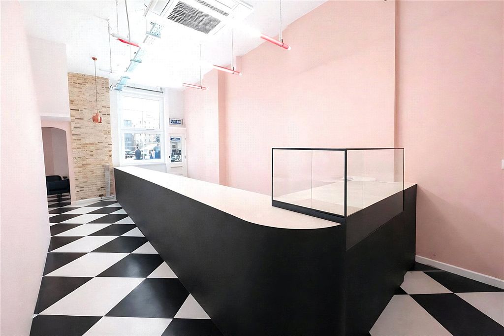 Property photo 2 of 7 Picture No. 02