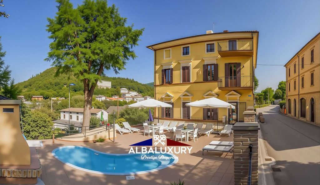 Property photo 1 of 36