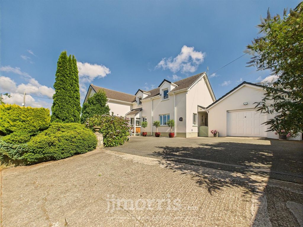 Property photo 1 of 47 Cam02878G0-Pr0059-Still045.Jpg