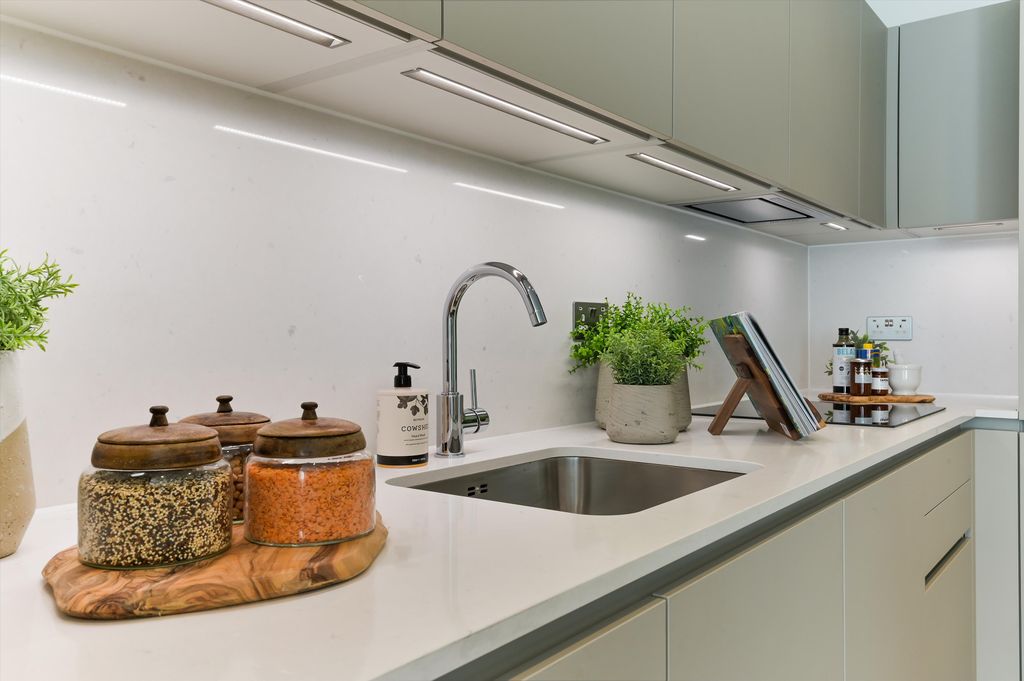 Property photo 3 of 9 Image