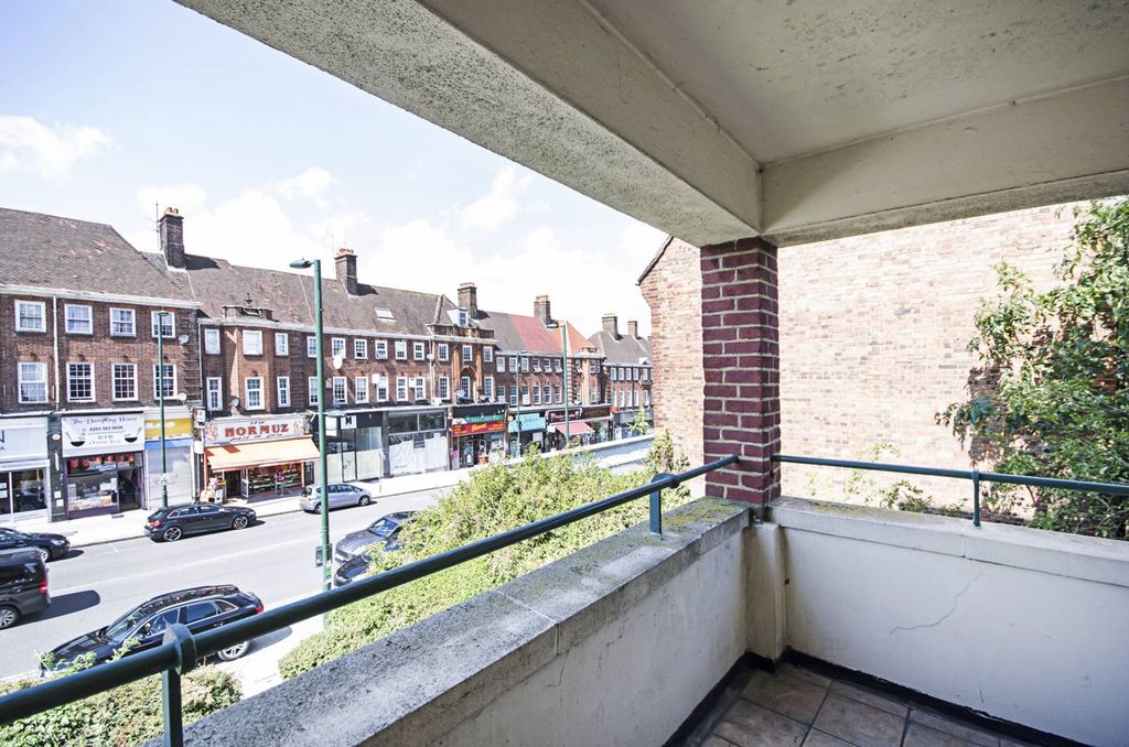 Property photo 2 of 5