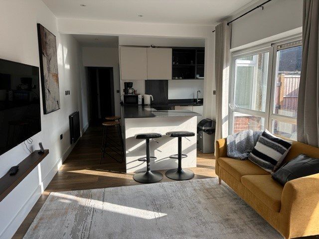 Property photo 3 of 13 Gallery