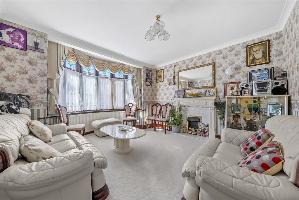 Property photo 3 of 26 03.Jpg