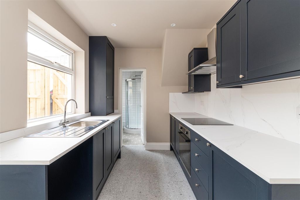 Property photo 2 of 21 Edit-2426.Jpg