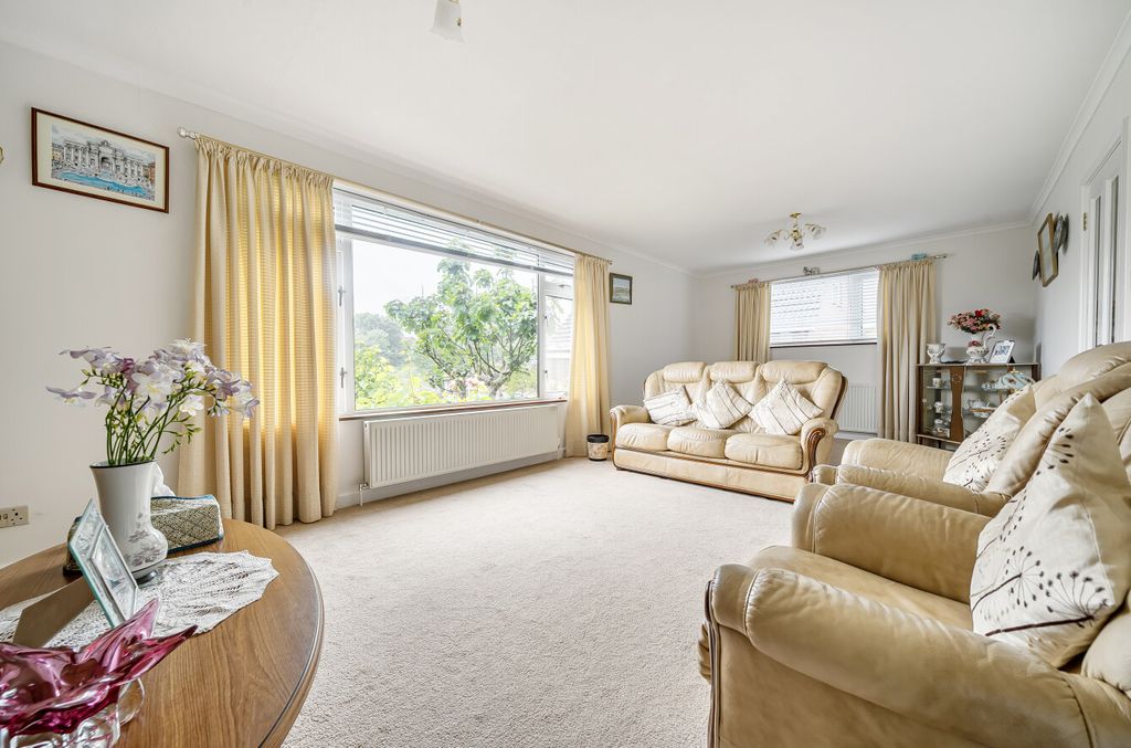 Property photo 3 of 23 3 - 1304488-23-6841c0...