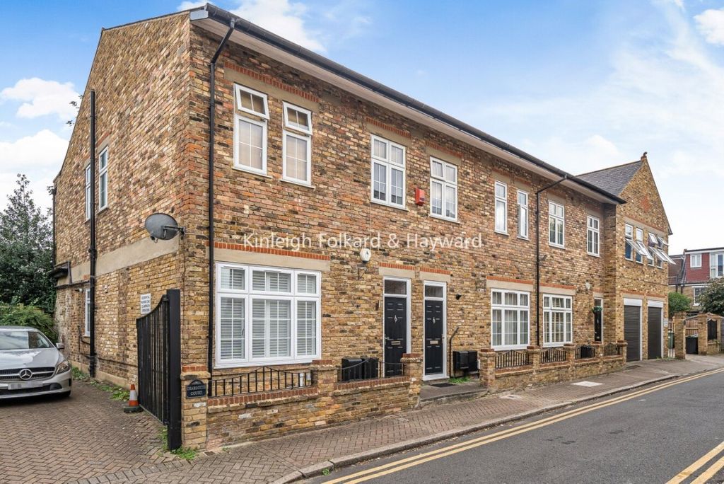 Property photo 1 of 15 4d91Bdb7-c9E0-4F13-9