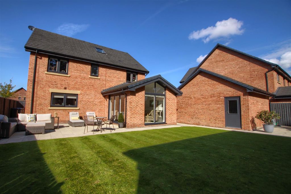 Property photo 2 of 21 Pw3.Jpg