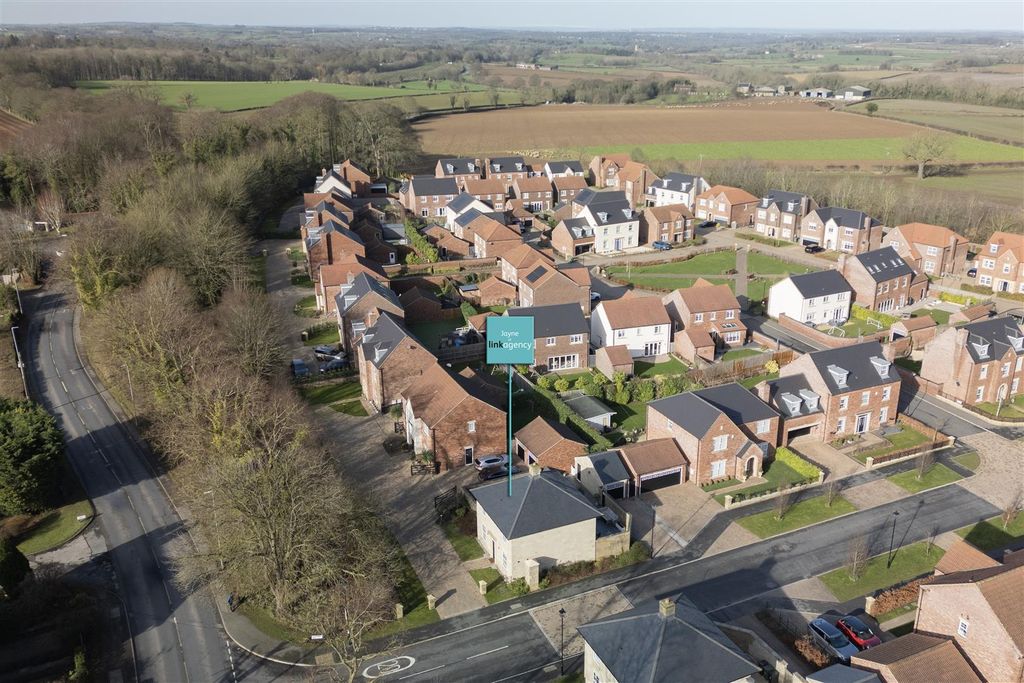 Property photo 2 of 46 Img_3614.Jpeg