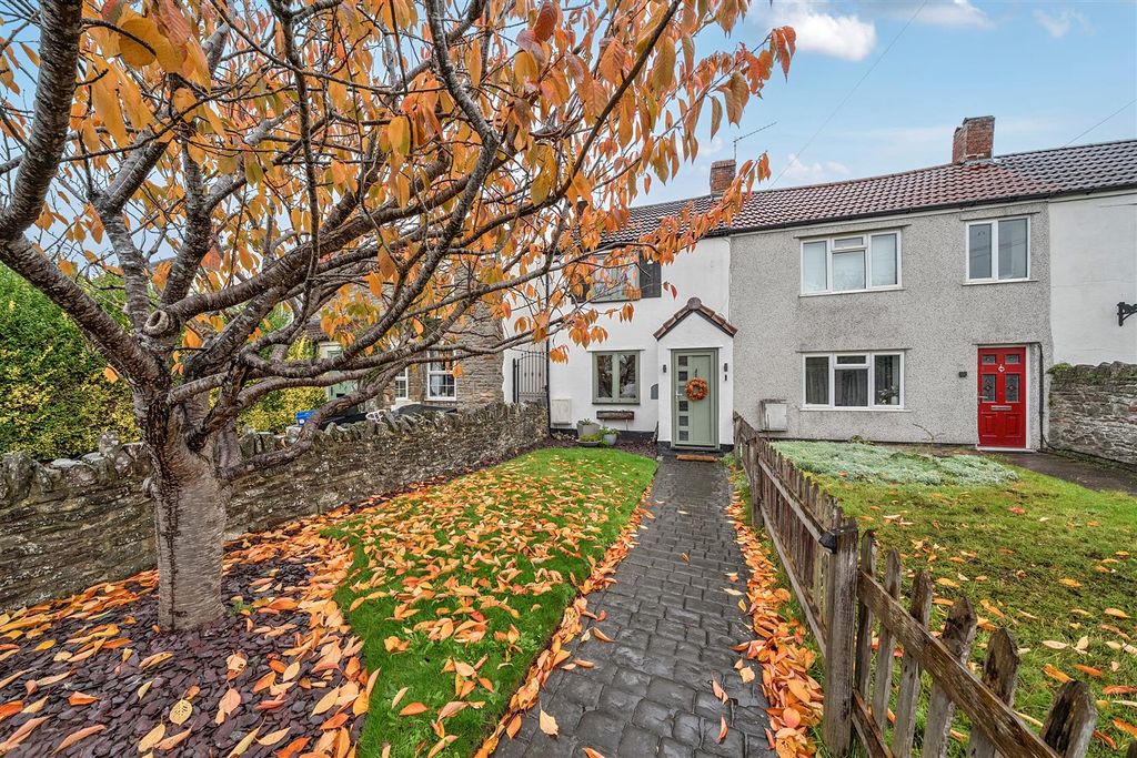 Property photo 1 of 19 Front