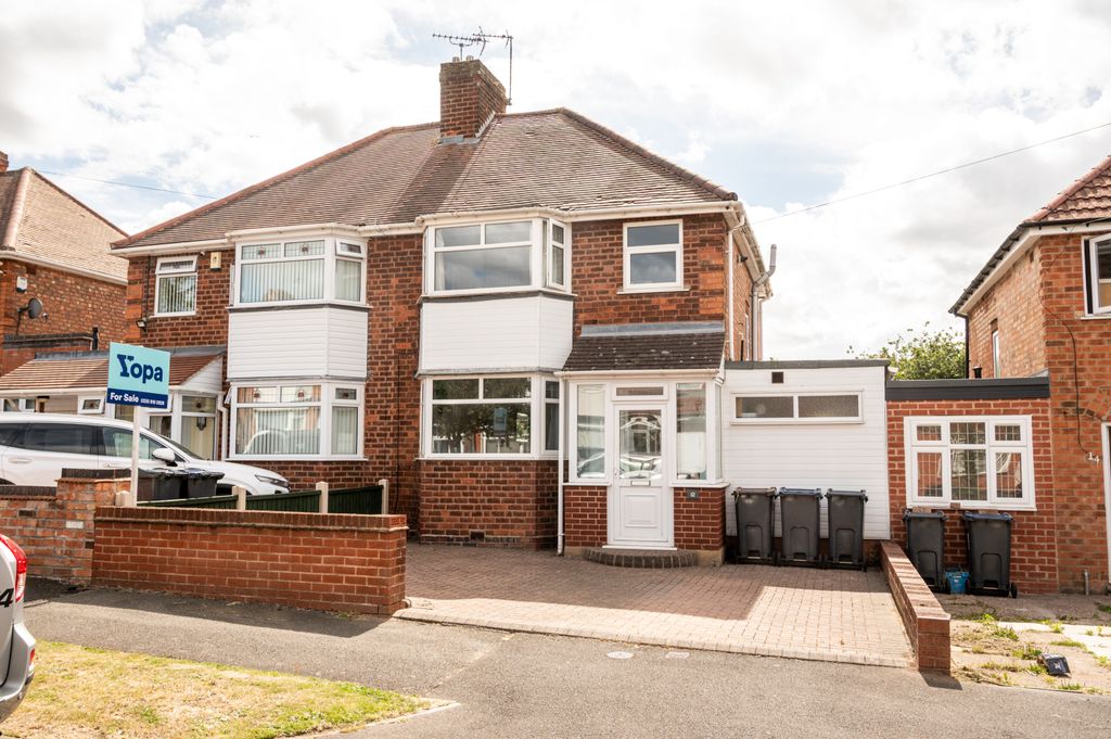 Property photo 1 of 26 01