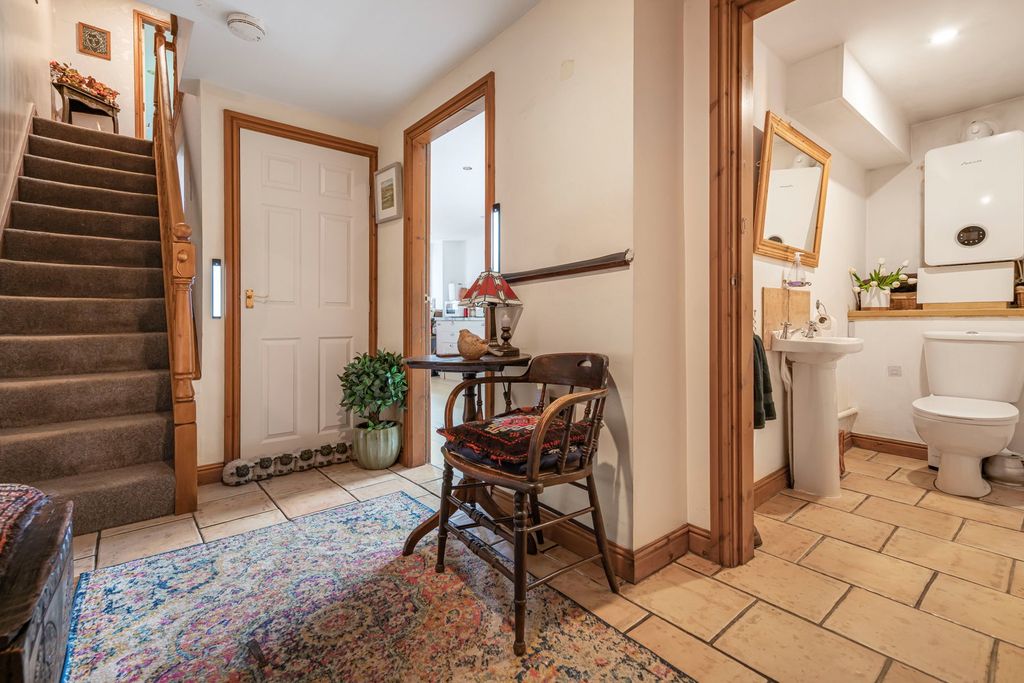 5 bed barn conversion for saleThe Barn, 6 Cromwell Bottom Drive, Brighouse HD6 photo 5