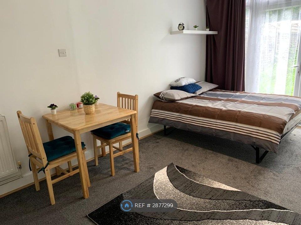 Property photo 2 of 4