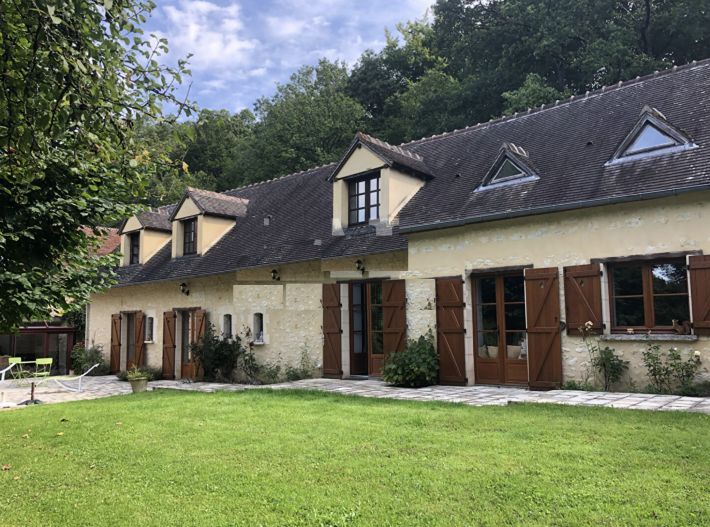 Property photo 1 of 18