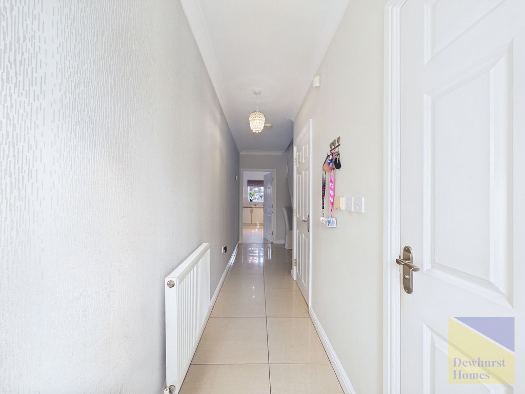 Property photo 2 of 43