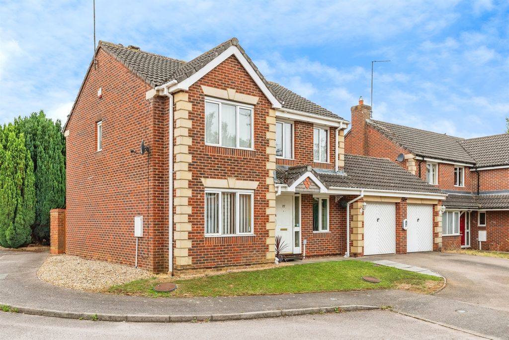 Property photo 2 of 20