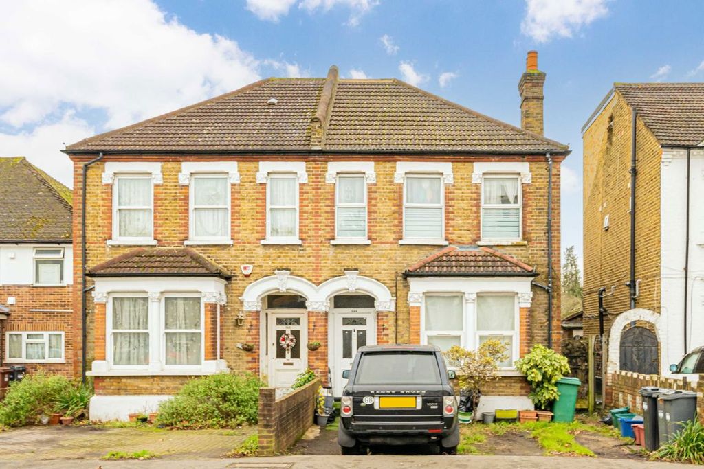 Property photo 1 of 1
