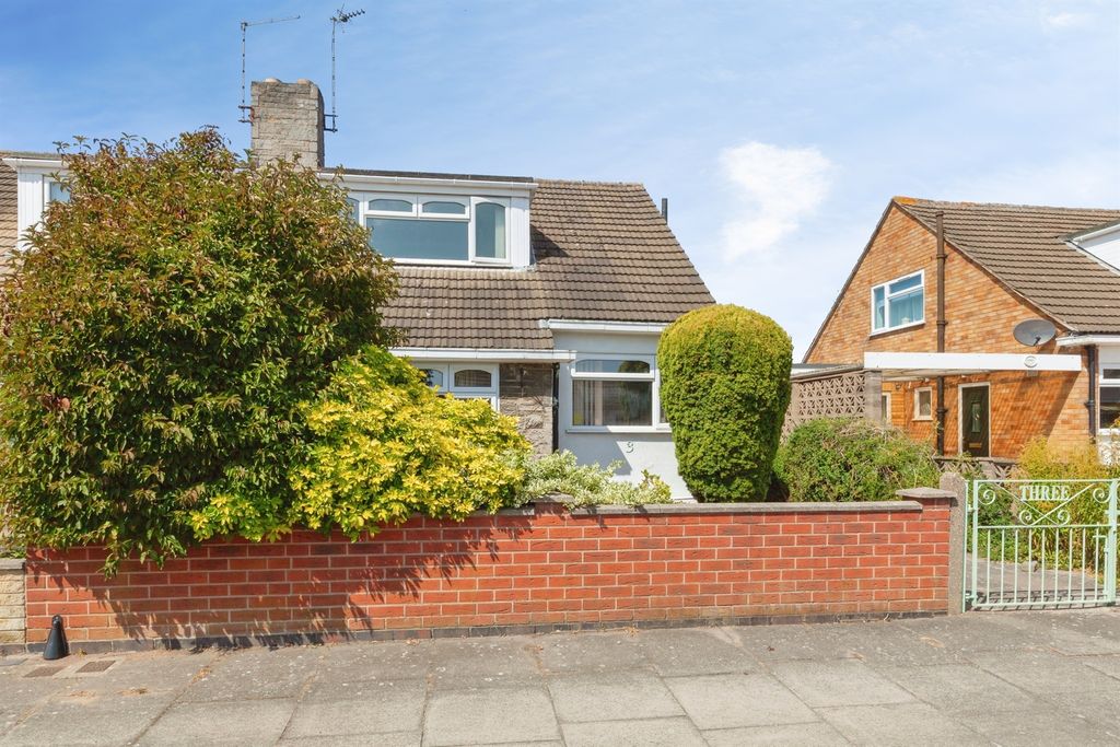 Property photo 1 of 19