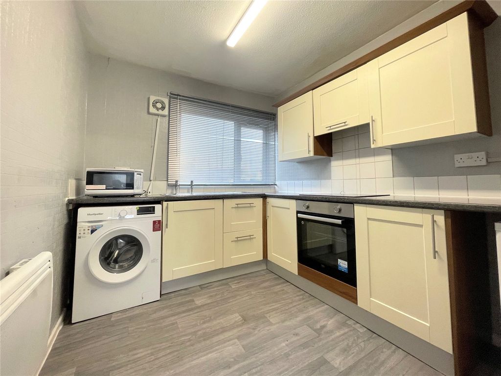 Property photo 2 of 6 Picture No. 07