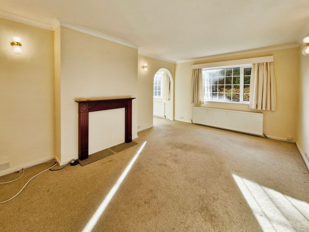 Property photo 2 of 12 3d19870d-1000029770