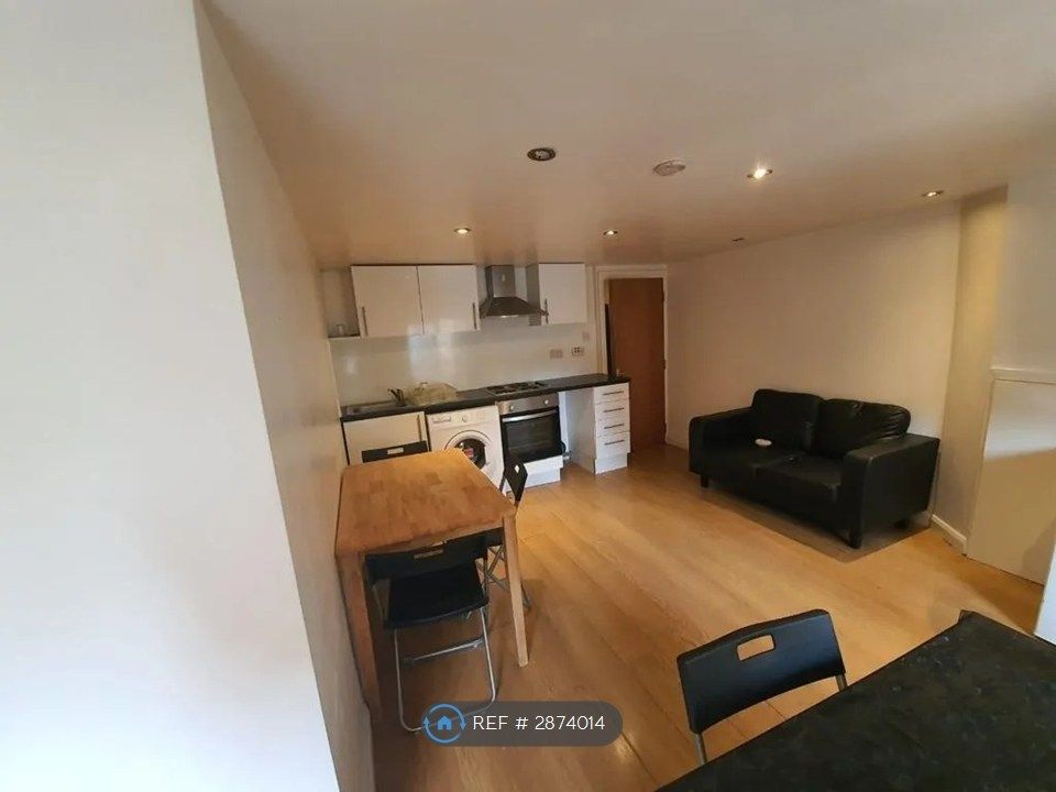 Property photo 2 of 4