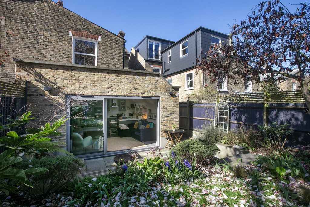 Property photo 3 of 28 3Y6A4138.Jpg