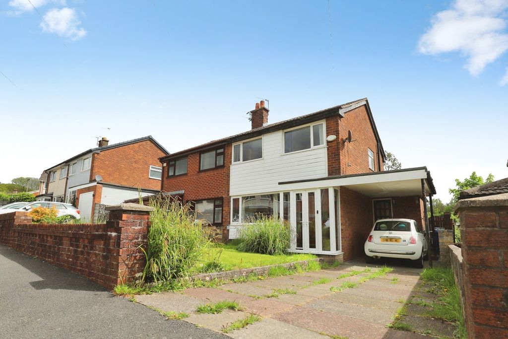 Property photo 2 of 24