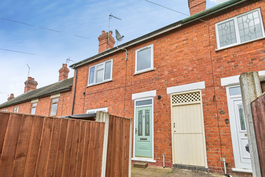 Property photo 1 of 16 Entrance Door: