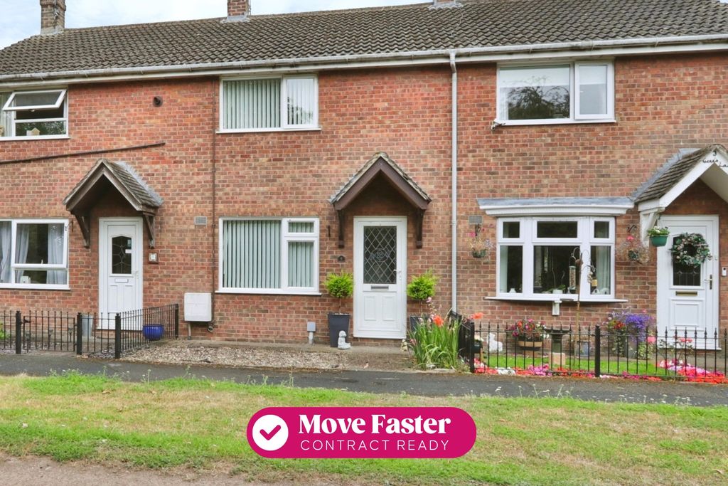Property photo 1 of 12 4435872