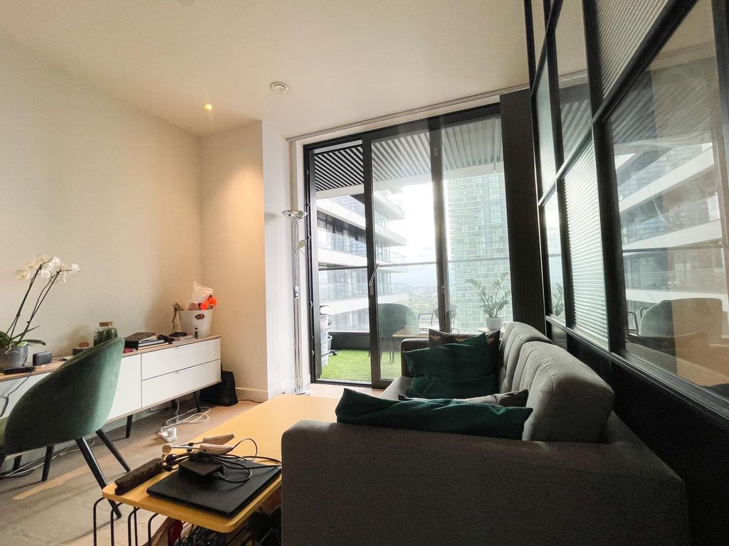 Property photo 2 of 11 Gallery