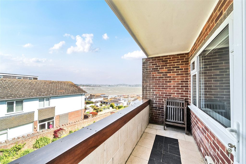Property photo 2 of 19 2 - Picture No. 17