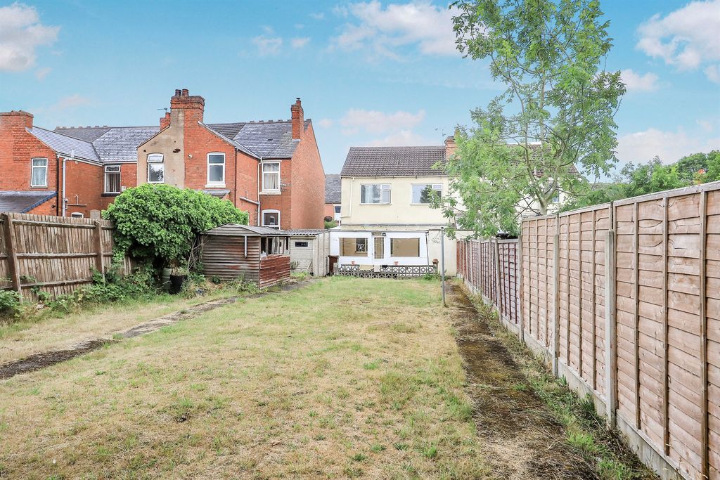 Property photo 2 of 15