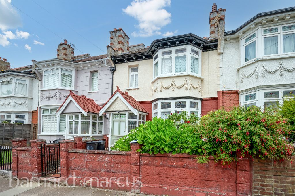 Property photo 1 of 12
