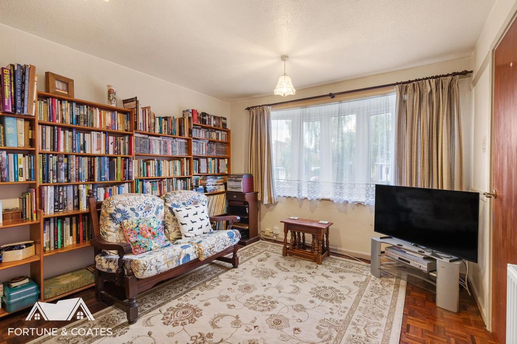 Property photo 2 of 20 Copsehill_11.Jpg