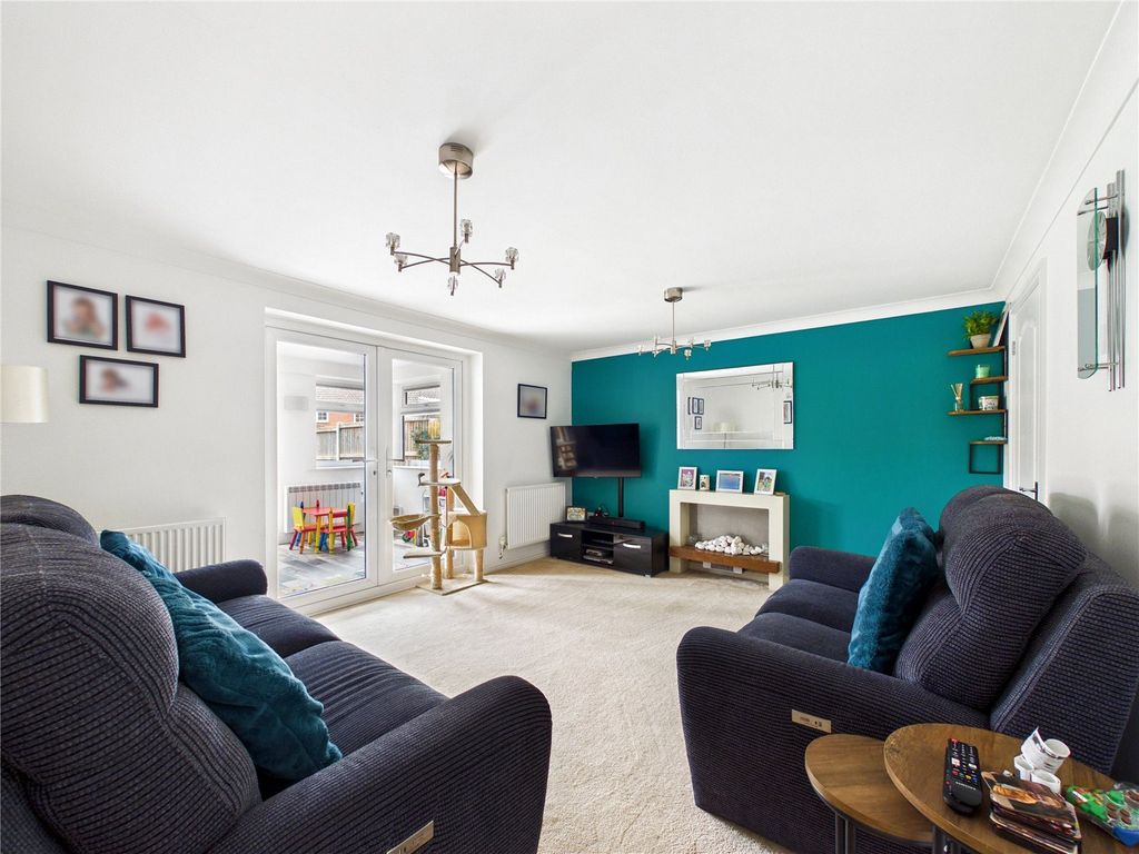 Property photo 2 of 12 Picture No. 02