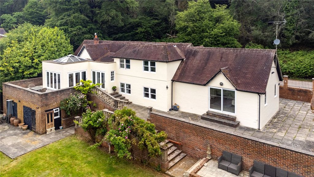 Property photo 1 of 26 Multiple Terraces