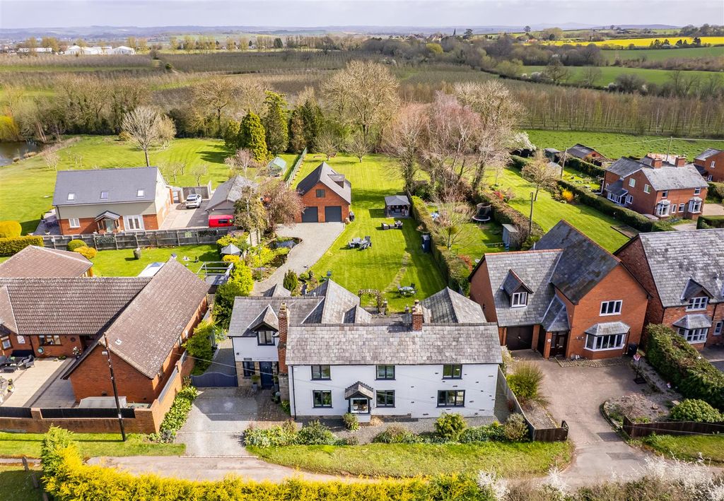 Property photo 3 of 37 Dji_0094-2.Jpg