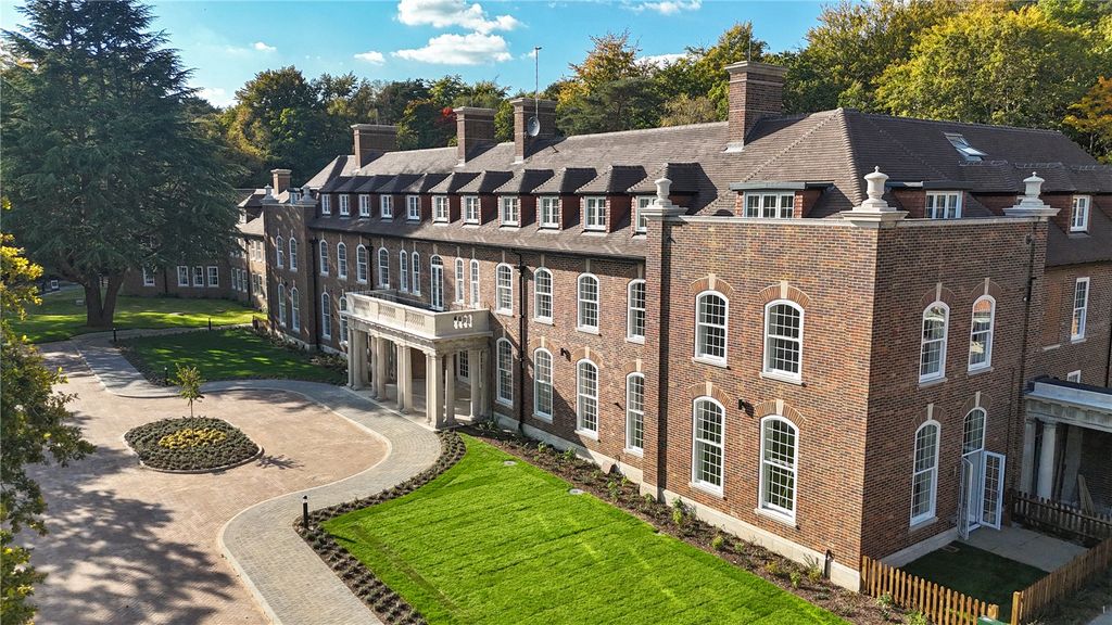 Property photo 1 of 12 Picture No. 18