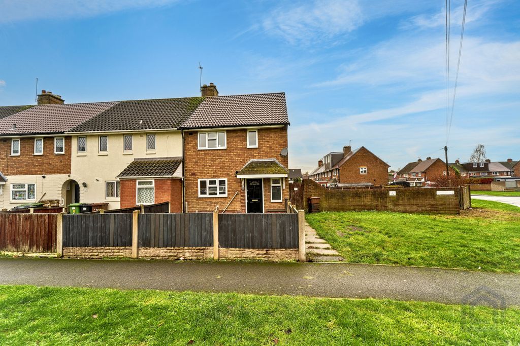 Property photo 2 of 17