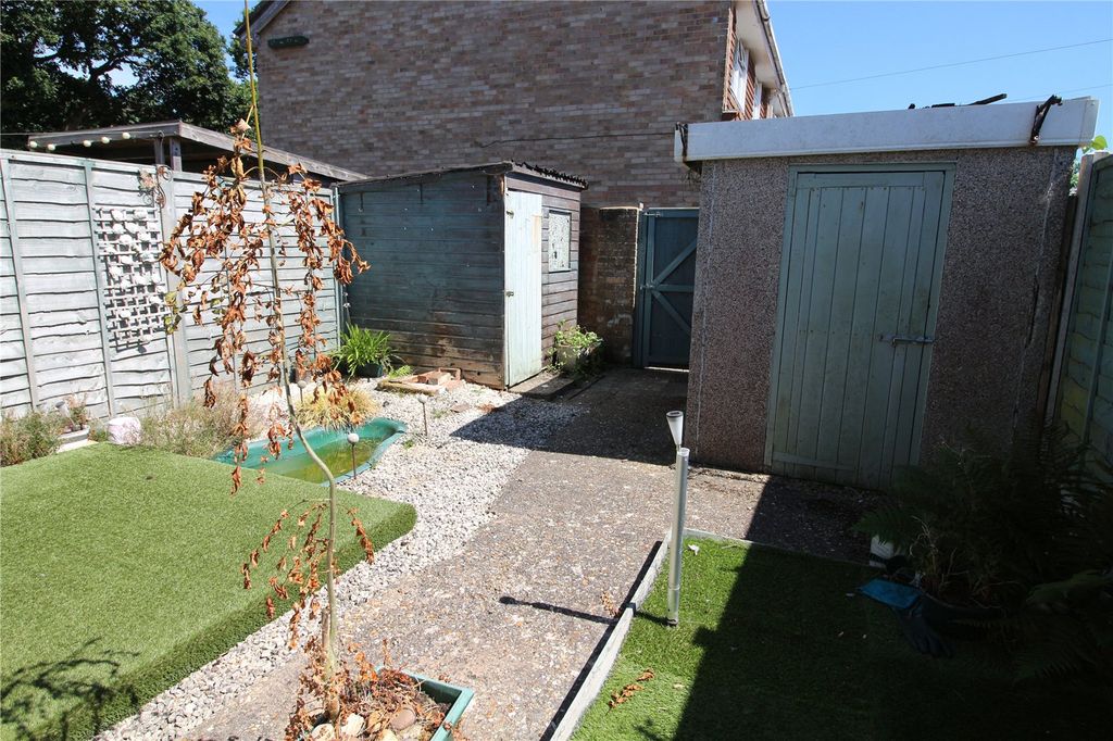 Property photo 2 of 12 Picture No. 02